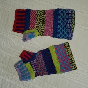 Multi-colored knit fingerless gloves